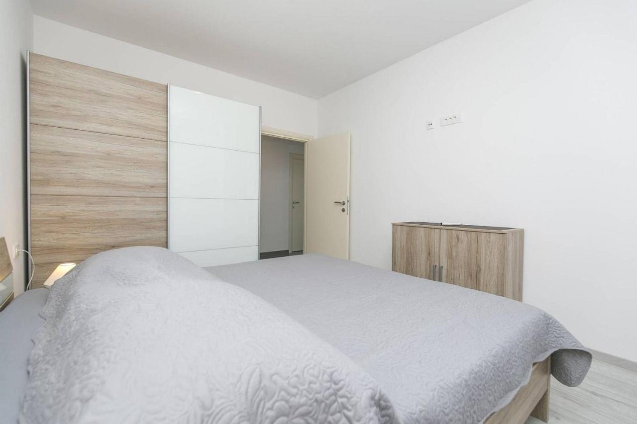 Apartmani Astrid Rabac Eksteriør billede